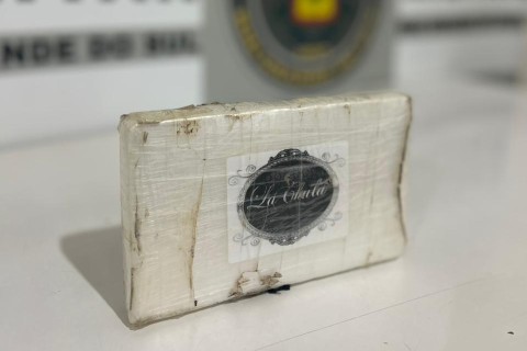Homem é preso com cerca de 1 kg de cocaína na RS-129, em Guaporé