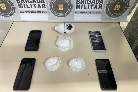 Brigada Militar prende cinco pessoas por tráfico de drogas em Nova Prata-RS